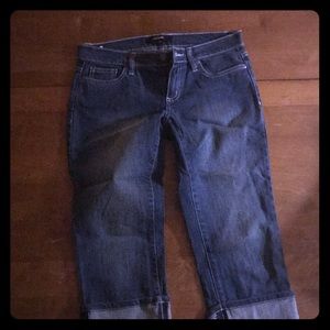 Daisy Fuentes capris size 2